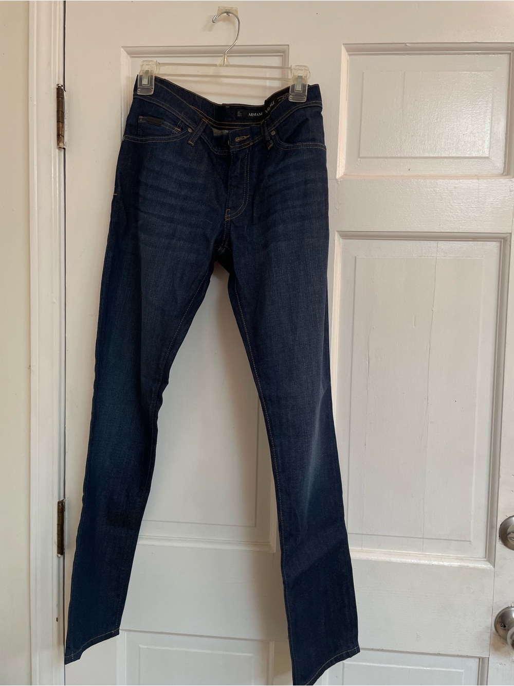 Brand new Dark Blue Men's Armani exchange 
Slim Jeans